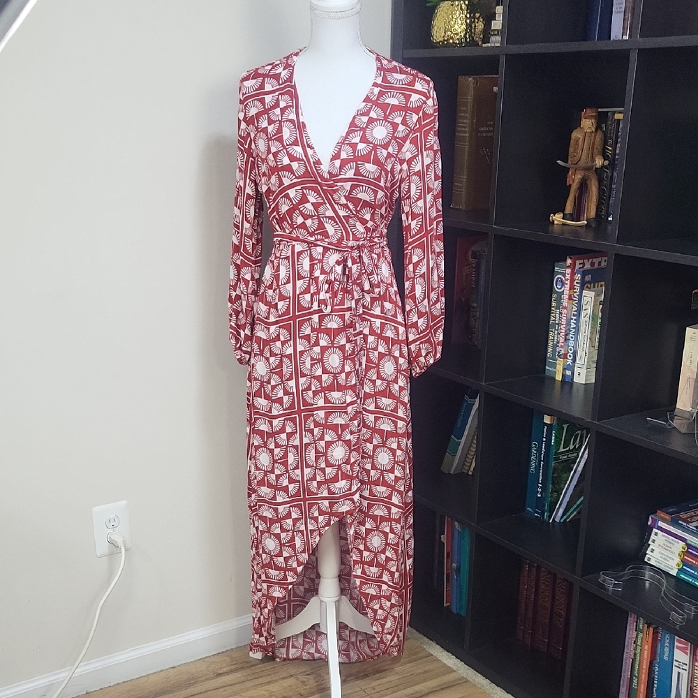LOTUS Red White Rayon Sun Wrap Tie Waist Hi-Low Robe Dress